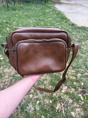 PERRIN made in USA leather purse